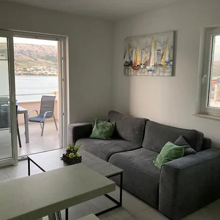 Διαμέρισμα Beach Apartment Pag Town