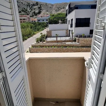 Beach Apartment Apartman Pag Town