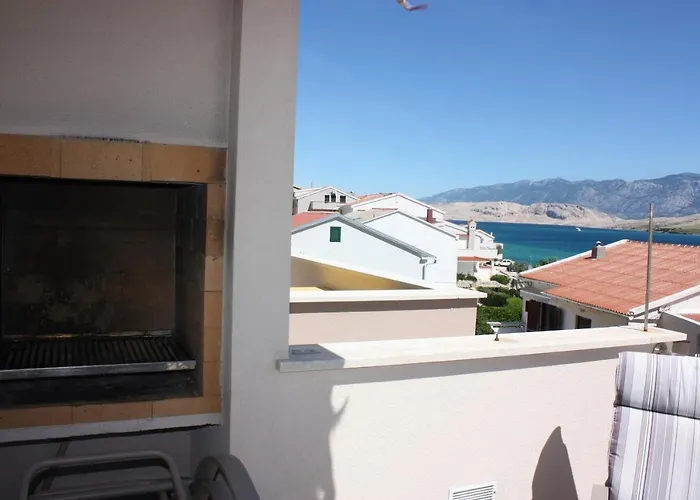 Beach Apartment Appartement Pag Town