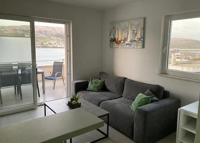 Appartamento Beach Apartment Pag Town