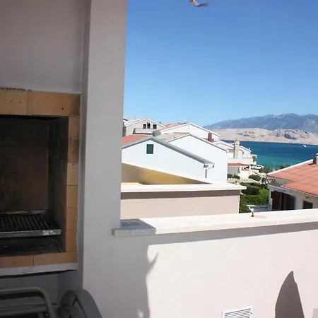 Beach Apartment شقة باغ