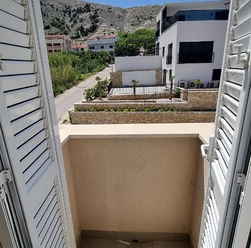 Beach Apartment Apartmán Pag Town